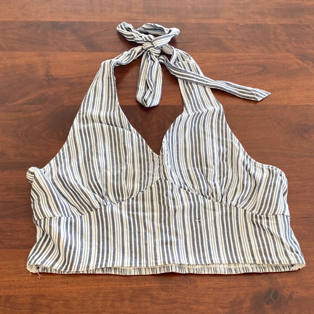 🔥Bundle 10 for $20🔥 American Eagle Outfitters Blue and White Striped Halter Top
